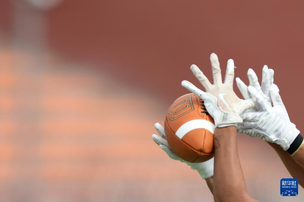 KzJvU, amp KzJvU, amp