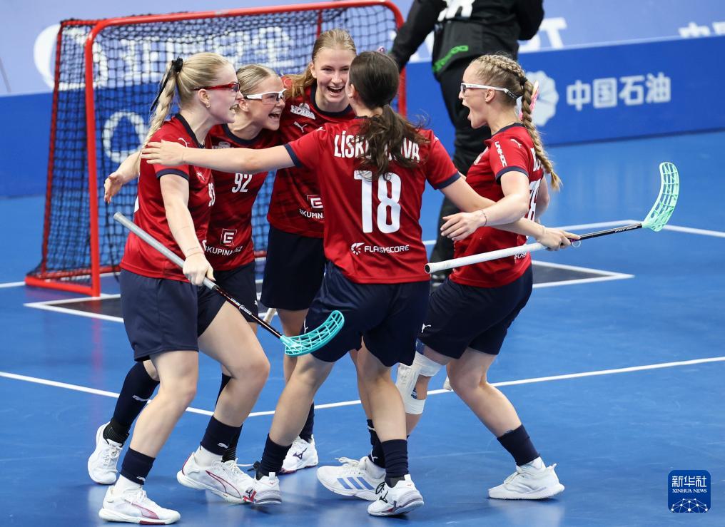 球女子预赛, B组中 球女子预赛, B组中