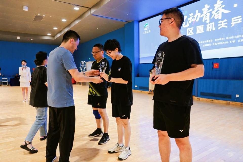 委统战部, 老将凭借扎 委统战部, 老将凭借扎