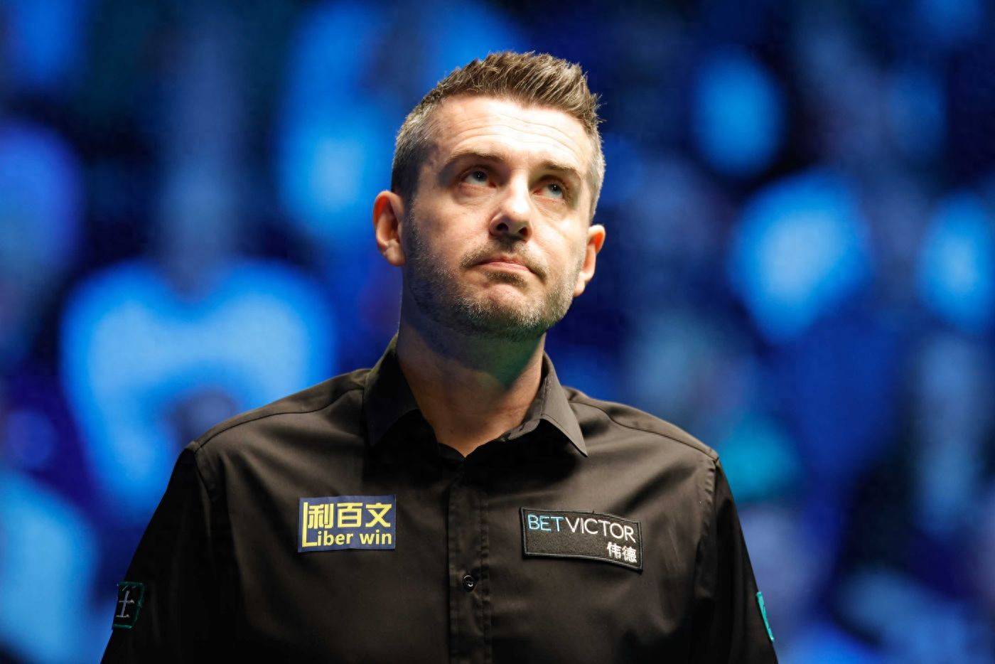 塞尔比先是, 克劳利的挑