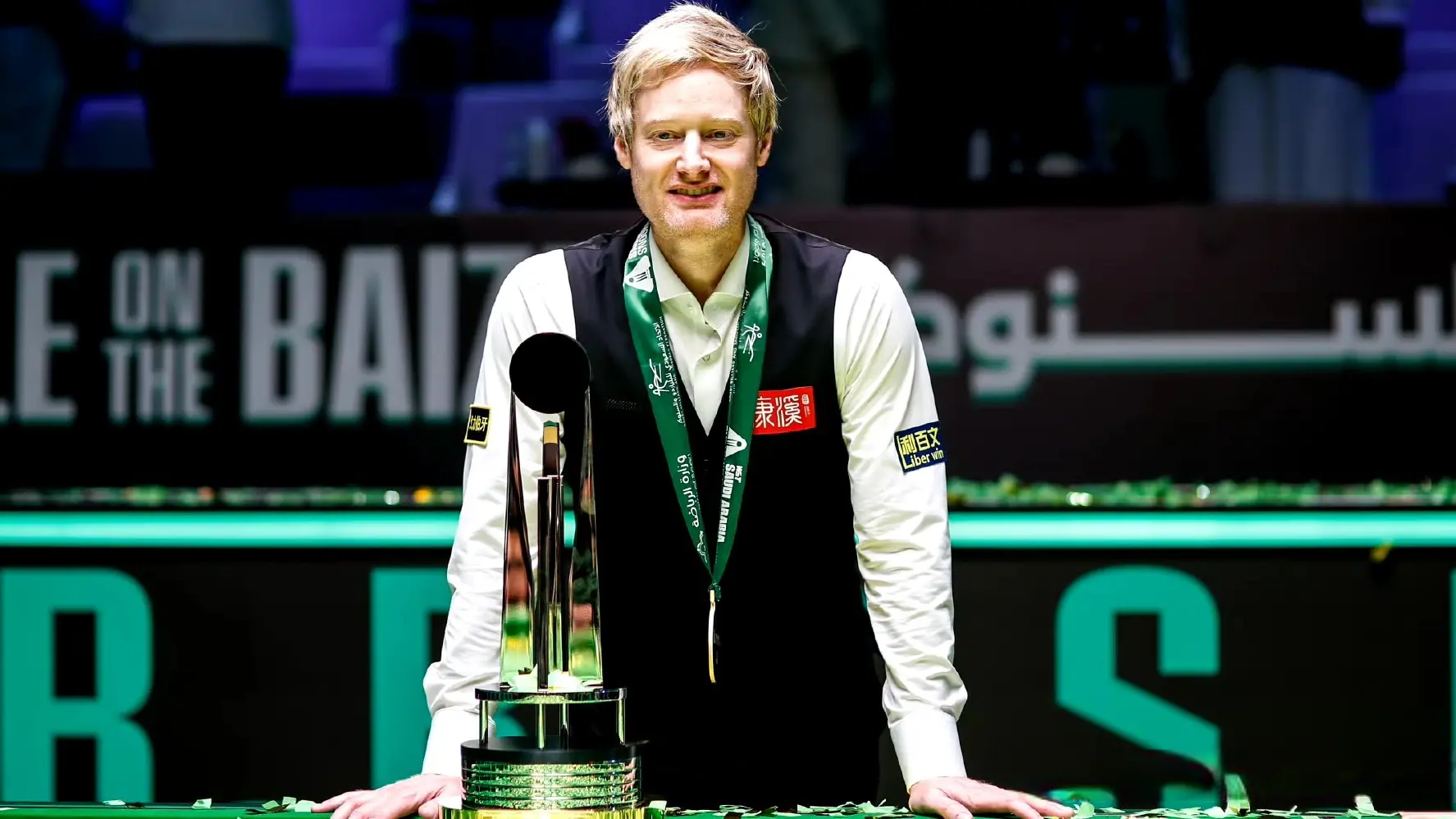 这可能是自, 界冠军的头